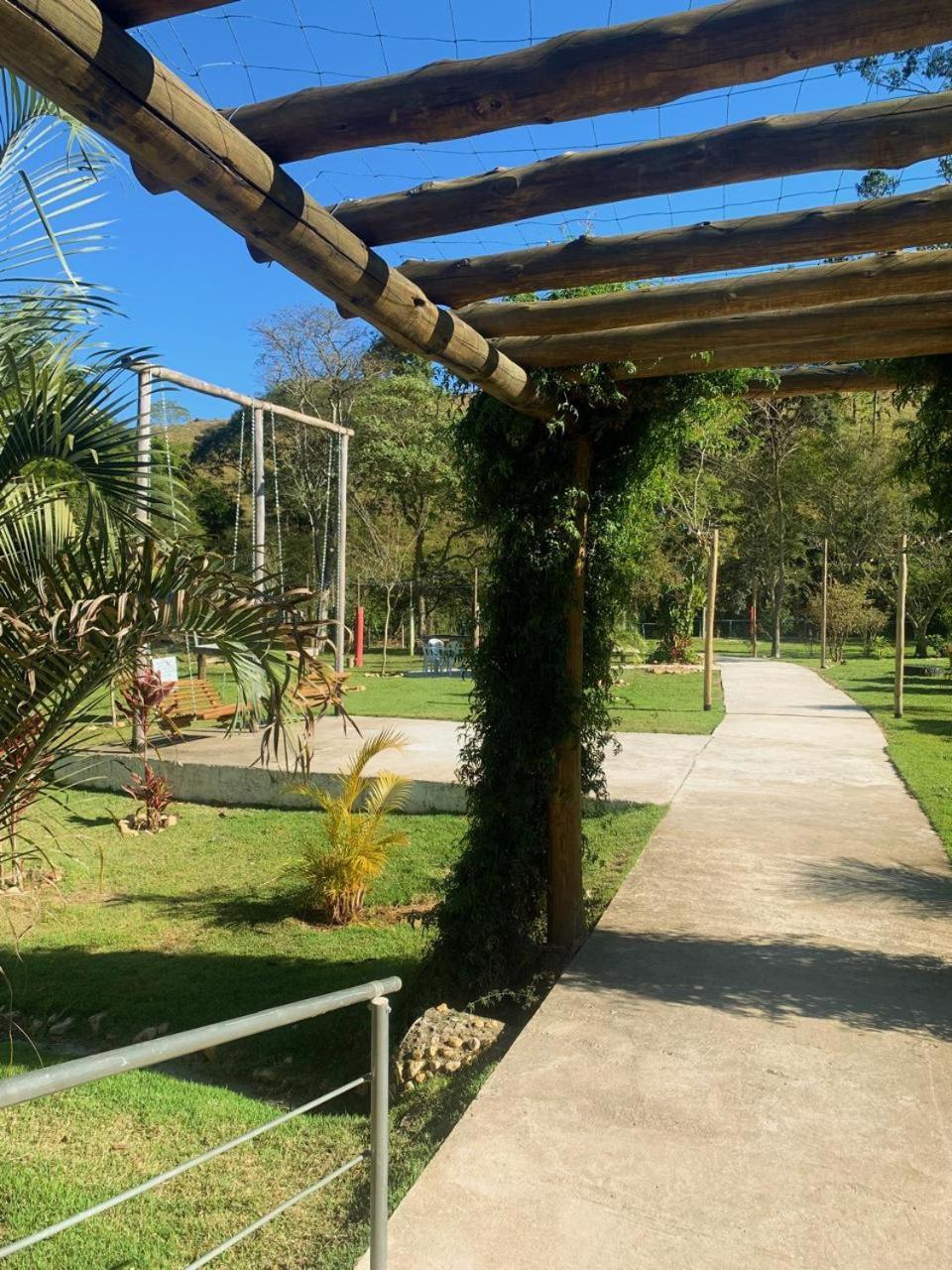 Pousada E Restaurante Bora Bora Da Serra São Bento do Sapucaí Dış mekan fotoğraf
