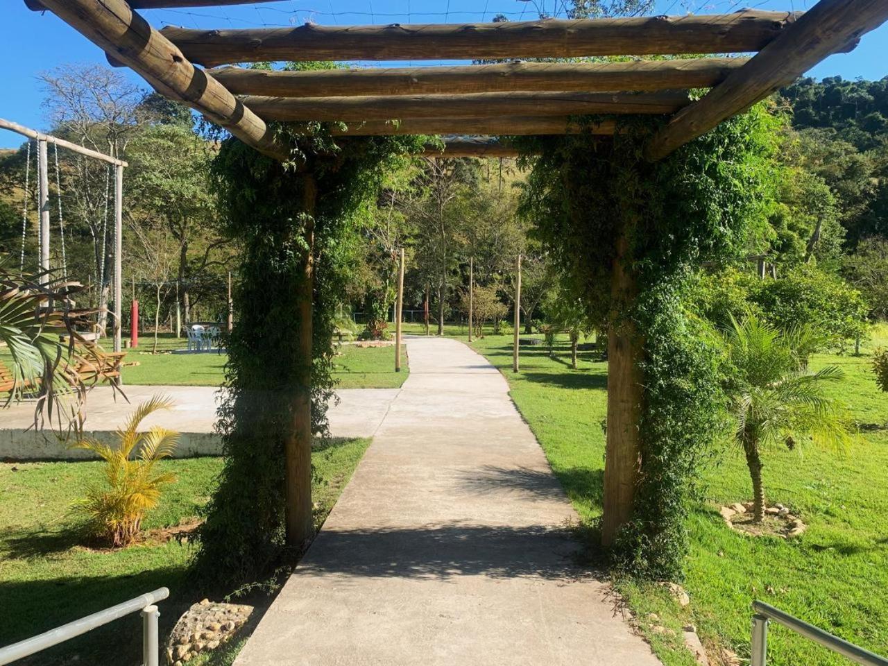 Pousada E Restaurante Bora Bora Da Serra São Bento do Sapucaí Dış mekan fotoğraf